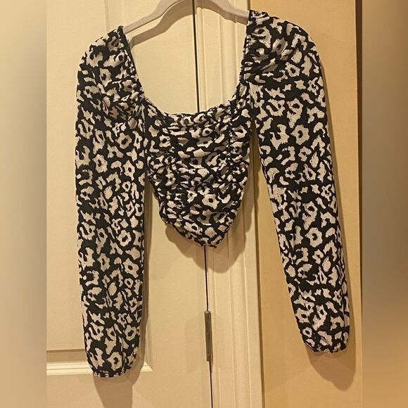 Topshop long sleeve cropped shirt - Picture 9 of 10